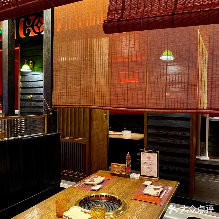 西安🥂跨年夜双人餐,吃肉吃到撑🥩