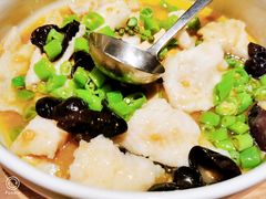 酸汤鱼-小大董·烤鸭(凤凰汇店)