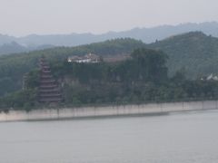 石宝寨近景-石宝寨