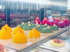 -大中华希尔顿酒店-念自助餐·嗨啤·小龙虾
