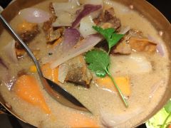 越式咖喱牛腩煲-大头虾越式风味餐厅(光明广场店)