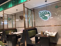 卡座-稻香酒家·33年老字号·港式粤菜(富邦中心店)