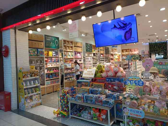 伶俐-"在润丰广场里,肯德基边上,这家伶俐不是很."-大众点评移动版