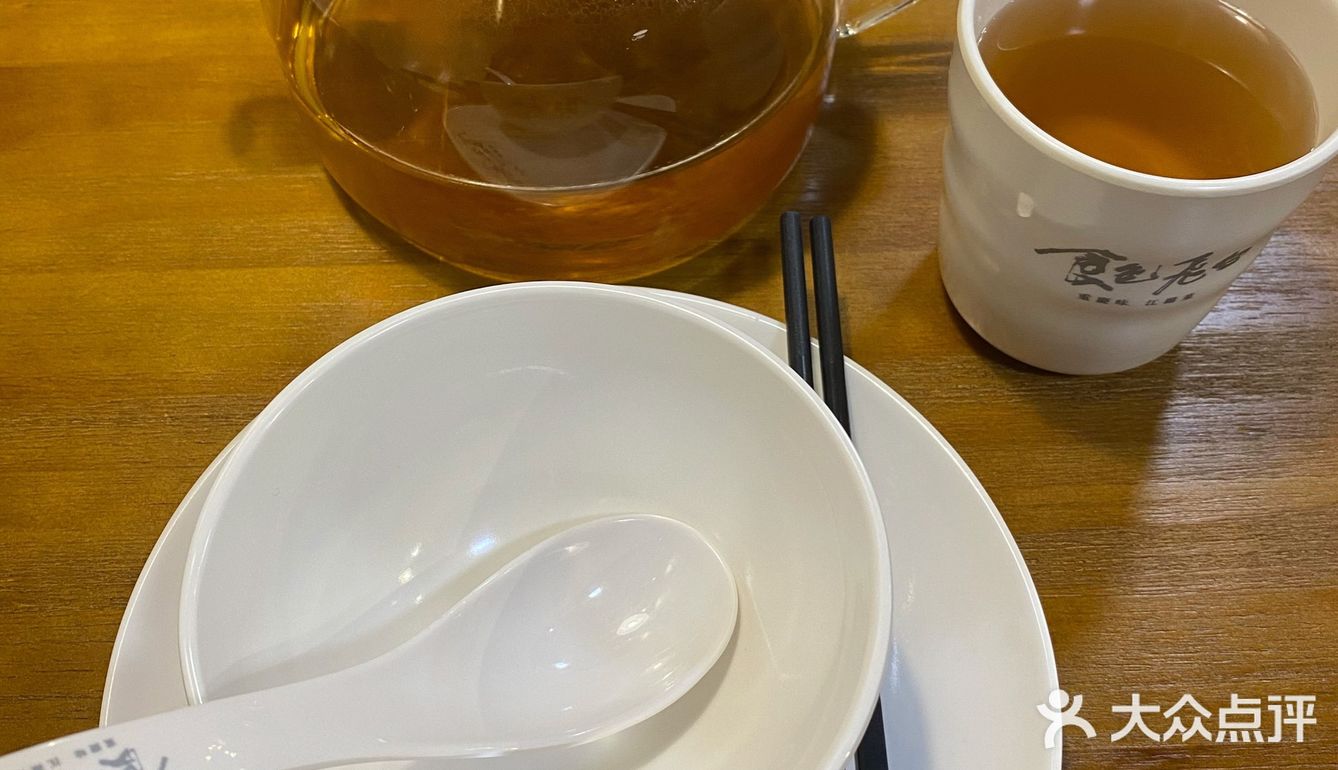 雨夜江湖，食色飞白