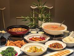 -双湖园·地标武汉菜(黄鹤楼解放路店)