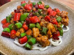 辣椒鸡丁拌面-醉牛腩·面小馆