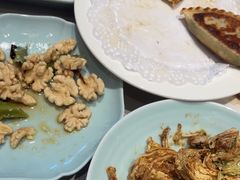 -静之湖湖畔餐厅