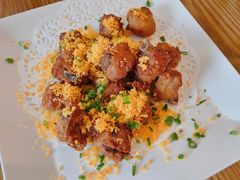 椒盐小拳骨-芳草地度假酒店·野炉中餐厅