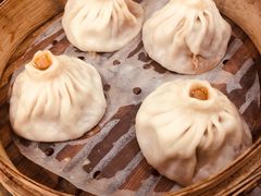 蟹黄汤包-苏亦铭馄饨店(凤凰西街店)