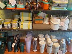 零售区-星巴克臻选(福州东百中心分店)