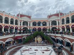 -佛罗伦萨小镇广佛名品奥特莱斯(疏港路店)