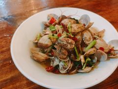 -小丫头餐厅·江浙菜·烧烤(灵隐店)