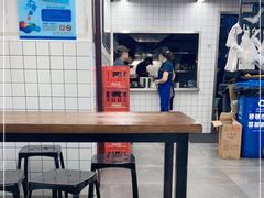大堂-小狗面馆·杭帮拌川·片儿川(大沽路店)