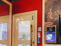 -自由港KTV(王子公主金平店)