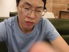 -佰搭果·广式茶餐厅(西华路店)