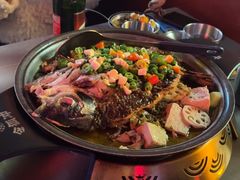 -令狐冲·炭烤活鱼(宝龙店)