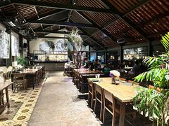 -喜洲吧·江畔老船厂·庭院餐厅(喜临院店)