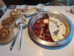 -卤校长重庆火锅(国兴店)