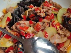 -黔蘑菇四季餐厅(观山湖店)