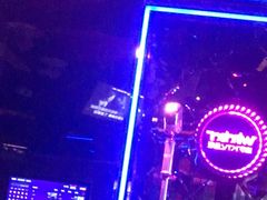 -温莎KTV(珠江路店)
