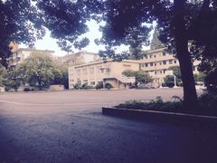 -杭州市现代实验小学(朝晖六区校区)
