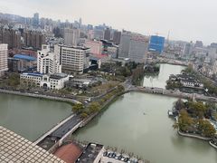 -云顶旋转自助景观餐厅