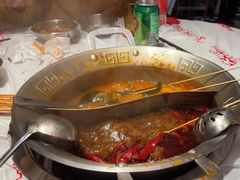 -大芊金重庆串串火锅(南京路店)