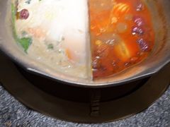 -湊湊火锅·茶憩(郑州绿地新都会店)