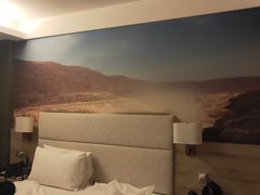 -西安大雁塔科技大学地铁站亚朵酒店