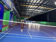 -满江春羽毛球馆
