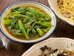 -CowCow其其·牛杂咖啡公司(六运店)
