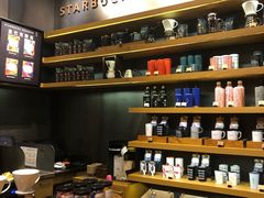 零售区-星巴克臻选(深圳罗湖万象城店)
