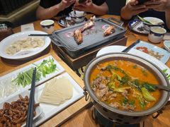 -娜仁图雅蒙古美食村(33小镇店)