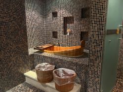 -尊尚柏丽美容SPA