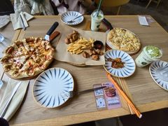 -必胜客(安盛金马店)