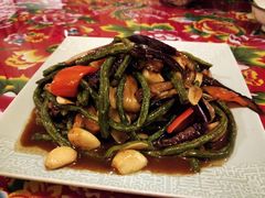 -闯关东东北农家菜(崂山石老人店)