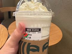 -星巴克(长沙友阿奥特莱斯店)