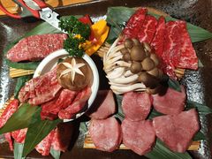 -炼火烤肉店