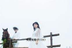 欧美时尚-巴黎婚纱摄影工作室