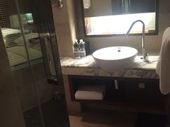 -上海龙之梦万丽酒店