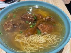 -滋味满屋美食坊(上海街店)