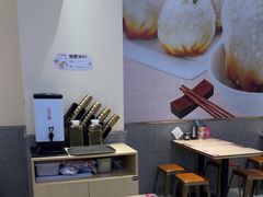 -小杨生煎(浦江欢乐颂店)