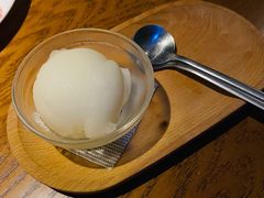白松露冰淇淋-渡鲑亭(东二环泰禾广场店)