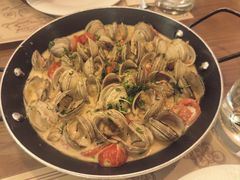 -Mark&Mars Restaurant