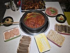 -钢管厂五区小郡肝串串香(奥克斯广场锦城万达店)