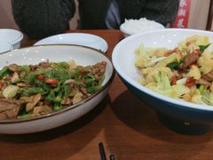 -湖南人家湘菜馆(镇江路店)