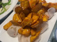 -老码头黑皮肘子锅包肉(赣水路店)