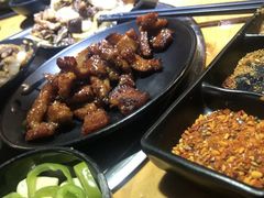 -极简·炭火烤肉主题餐厅·龙虾烧烤·烤羊排(宝龙店)