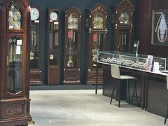 -亨得利钟表商店