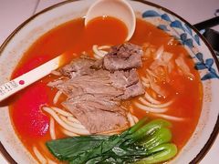 -鑫花溪牛肉米粉(凤凰街创始总店)